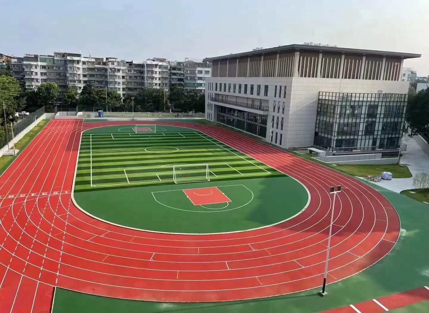 大连市硅PU材料塑胶篮球场 - 价格